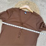Old Navy Women’s Fitted Long-Sleeve Rib-Knit Henley Top Shirt in Espresso Bark L Photo 14