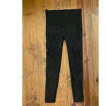 Soma  Slimming Black Jaquard Leggings, sz L Regular Photo 2