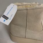 No Boundaries Time And Tru Women’s New!  Beige Suede Platform Cozy Winter Boots Size 8 Photo 1