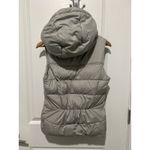 Hollister  Hooded Gray Puffer Fleece Lined Vest Women's Size Large Y2K Photo 1