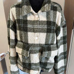Abercrombie & Fitch  Sherpa Teddy Jacket Snap Front Green White Plaid Fall Cozy Photo 0