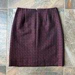 Etcetera  Red and Black Textured Pencil Skirt Gold Chain Women’s Size 0 Photo 4