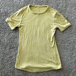 Lululemon  Athletic Shirt Photo 0