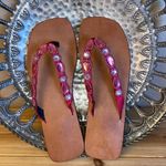 Mystique Boutique NEW! PINK Beaded Embellished Sequined Flip Flops Sandals Sz 6 Photo 6