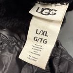 UGG  Quilted Performance Gloves Black Size L/XL Photo 3