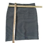 Loft Ann Taylor Women's Contour Fit Pull-on Stretched Knit Skirt Size Medium Photo 5