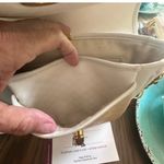 Gucci Elegant Tan and White Women's Bag Photo 10