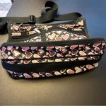 LeSportsac  Deluxe Everyday travel Bag adjustable strap HEARTS Pink Black Nylon Photo 8
