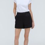 Everlane  The Easy Short in Black 2 Photo 1