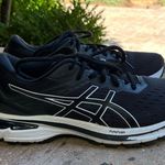 ASICS GT-2000 9 Black/ White Women’s Running Shoes Photo 3