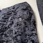 Lululemon - Warm Down Crew Crushed Velvet Black Pullover Winter Casual Leisure Photo 4