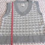 Abercrombie & Fitch V-Neck Sleeveless Sweater Vest Gray Houndstooth Size Small Photo 7