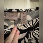 Chico's Easywear Black White Leaf Print Dress 3/4 Sleeves Size 1, M 8 Photo 4