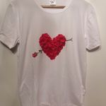 Heart Rose Petals Shirt, Large Red Photo 3