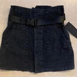 LF New  Carmar Belted Skirt Size 4 Photo 0