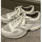 Tory Burch Sneakers Women's Size 9 Athletic Shoes Designer Comfort Luxury White Photo 1