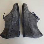 Ellen Tracy  Active Gray Tobin Oxford Wedge SZ 8.5 suede booties‎ wingtip Photo 5