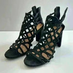 Material Girl ‎ Women’s Shoes Sandals Block Heels Suede Black Size 6 Photo 0