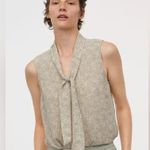 H&M Green & White Micro Floral Print Tie-Detail Top Photo 0