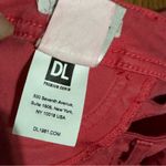 DL1961  Cream Denim Jeans Size 31 Zip ankle detail Photo 4