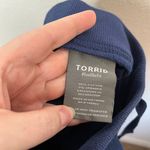 Torrid navy blue crop pull on skinny stretch poplin mid-rise pant size 00 (US 10/L) Photo 9