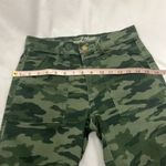 Universal Threads Universal Thread high rise straight camouflage pants size 24/00 (small) Photo 10