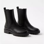 Loft Lug Sole Chelsea boots black faux leather women’s size 6 trendy modern Photo 7