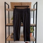 Athleta Mid-Rise Black Heather Metro Quest Capri Gym Yoga Fitness Pant 438861, S Photo 1