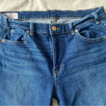 Gap 90ās Loose Flare Mid Rise Jean Photo 4