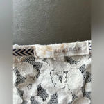 Rewind Women’s lace top XL Photo 2