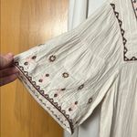 Lucky Brand  Women's Embroidered Cream Boho Top Size Medium Photo 4