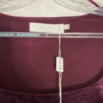 ASTR Velvet Top small Photo 2