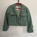 PRETTYGARDEN NWT Pretty Garden Fuzzy Cropped Sherpa Jacket Shacket in Light Green Small Photo 1