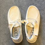 Hey Dude  Wendy Shoes Size 7 in White Photo 2