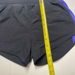 Under Armour Women  Heat Gear Black Purple 2 in 1 Shorts Pockets Drawstring Sz S Photo 6