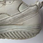 Skechers Sketchers Vintage Original Shape Up Toning Sneakers In White Photo 3