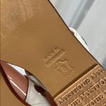 Mystique Boutique  White Tan Sandals with Gold Accents size 8 Photo 6