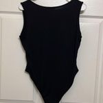 Boohoo PETITE SLEEVELESS NOTCH NECK BODYSUIT Photo 7