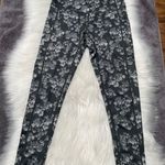 Zella Z BY  High Waist Daily Patch Pocket Leggings In Green Urban Mila Floral Photo 4