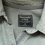 Abercrombie & Fitch Blue Gray Button Down Utility Shirt Photo 7