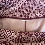 Fabletics  Maroon Pink Yoga Band GYM Active Leggings Size Med EUC #0853-AT Photo 1