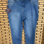 Ava & Viv  Skinny Jeans Size 16W Photo 0