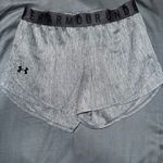Under Armour  Shorts Running Photo 1