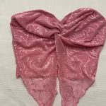 SheIn Bundle of Women's Tops in Tan, Red, and Pink Photo 4