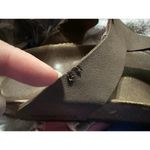 Birkenstock  260 L6 M7 Sandal Women 40/9 Classic Beach Travel Comfy Casual Flaws Photo 9