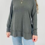 Aerie  slouchy crewneck pullover sweatshirt high low in dark gray XS Photo 7