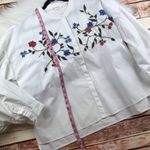 Vince Camuto  embroidered balloon sleeve‎ blouse Photo 3