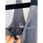 Nike  womens workout tank with built in bra Photo 2