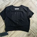 Alphalete  Woman’s Premium Wrop SS Crop - Black, Size Small Photo 7