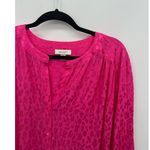 On 34th Women Button Front Blouse Size 3X Barbie Pink Printed Office Career NWT Photo 3